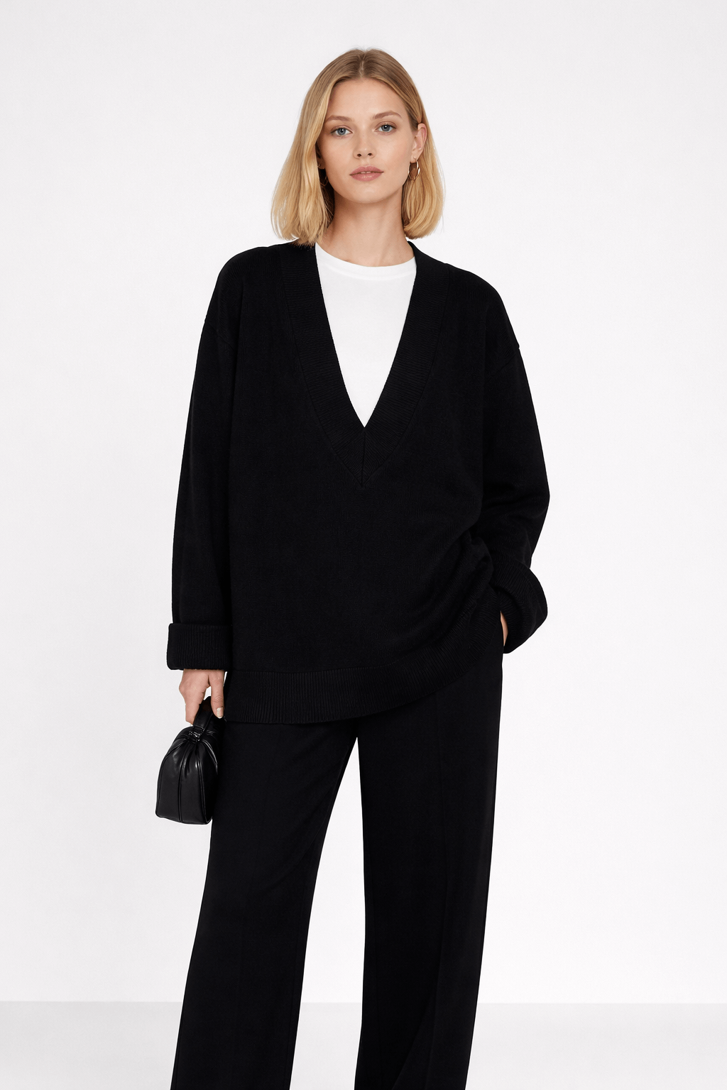 Deep V-neck loose pullover knitted shirt