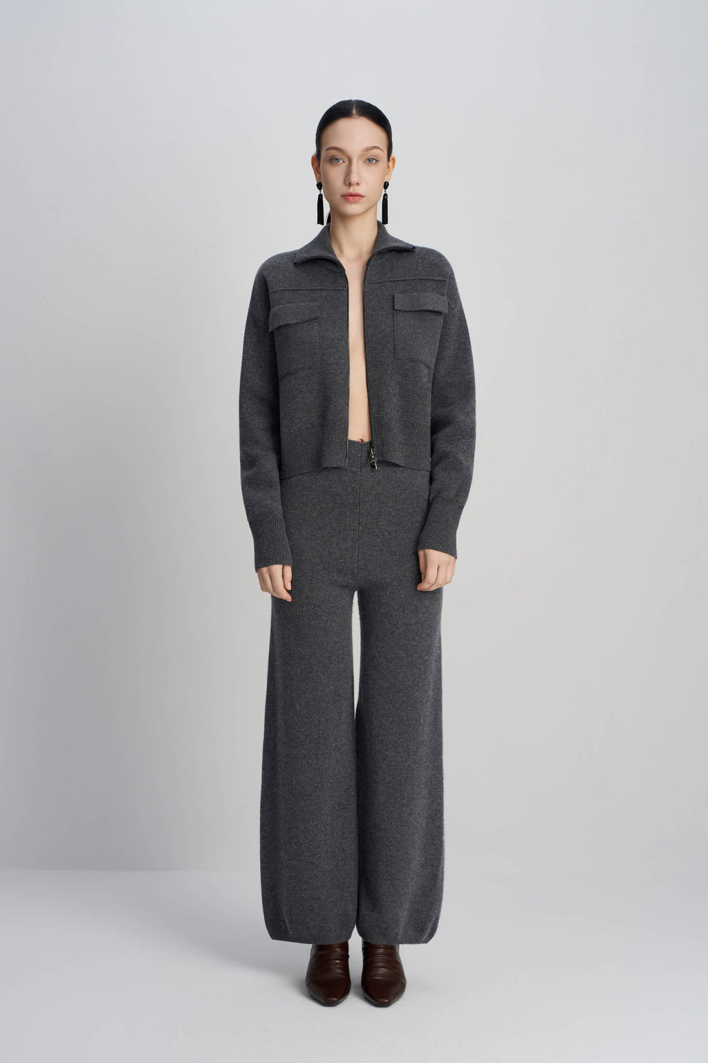 Grey collar zipper knitted short workwear jacket