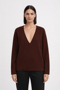 Deep V-neck long-sleeved knitted shirt