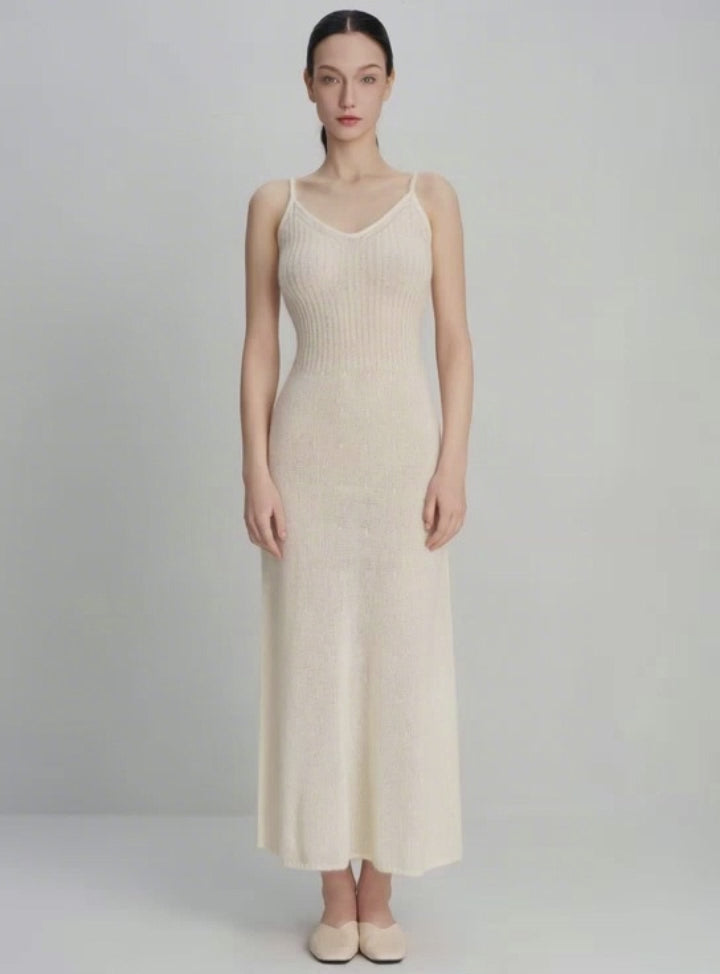 Thin shoulder strap V-neck knitted suspender long skirt